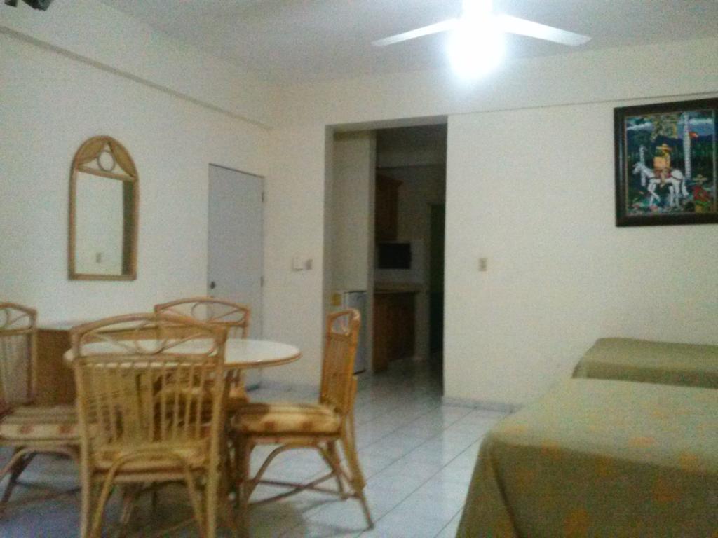 Apartahotel Jardines Metropolitanos Santiago De Los Caballeros Pokój zdjęcie